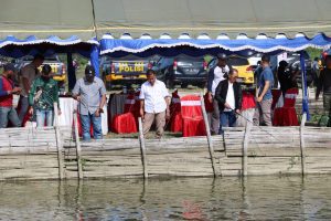kapolres merauke ajak warga mancing bareng